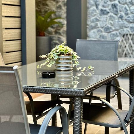 T&T Luxury Apartments - Rooftop Jacuzzi 아테네 외부 사진