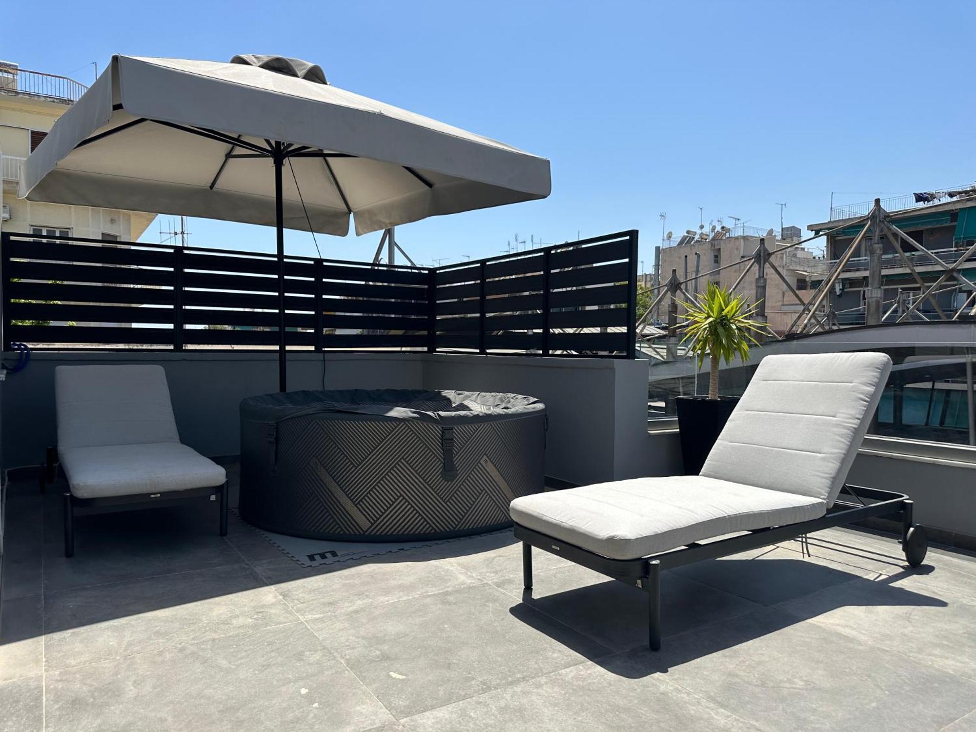 T&T Luxury Apartments - Rooftop Jacuzzi 아테네 외부 사진